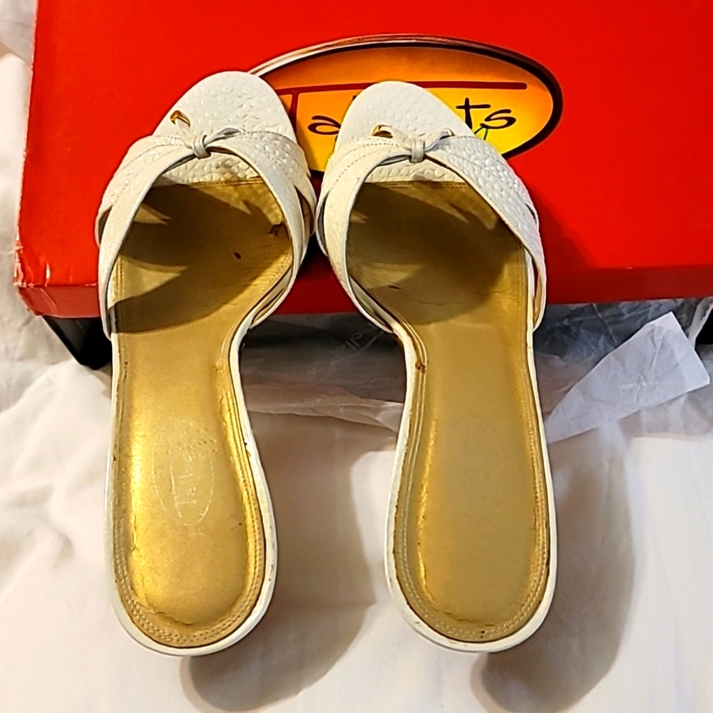 Talbots sandals white leather 10 N